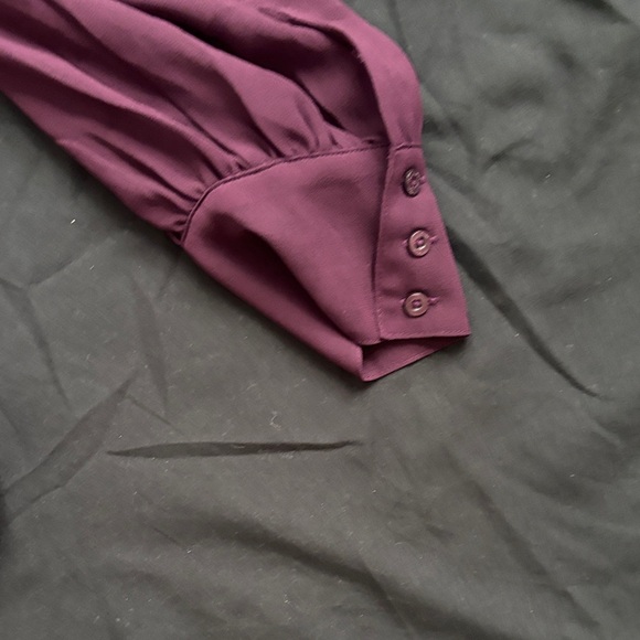 Calvin Klein Elegant Dark Purple Blouse - Picture 12 of 14